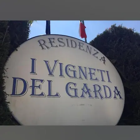 I Vigneti Del Garda Дом отдыха Кола